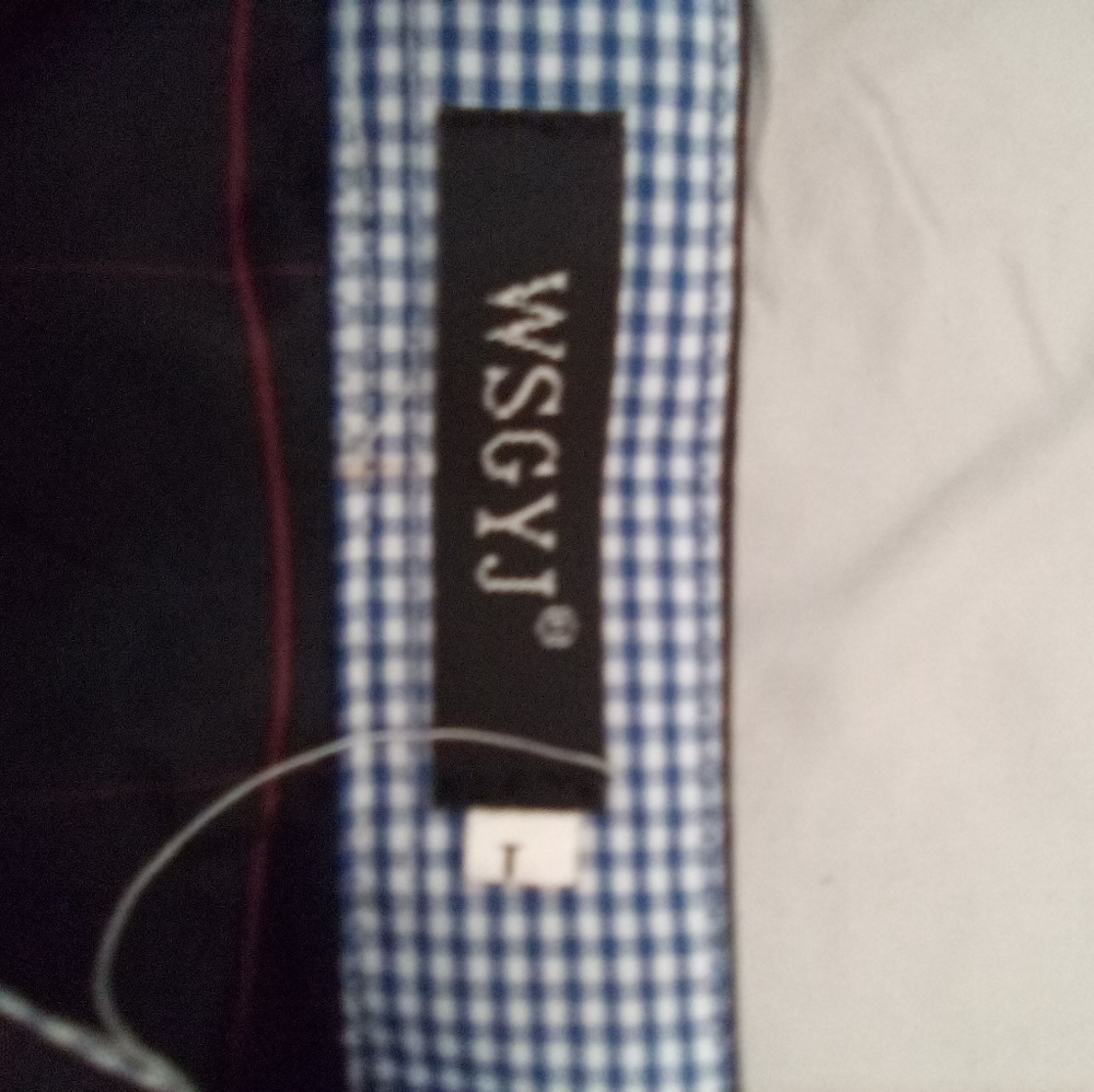 Button down shirts - Picture 4 of 5